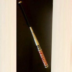 Easton Hammer S5 Softball Bat   length 34 inch